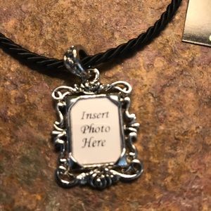 NWT Cookie Lee Picture Frame (Photo Insert) Choker